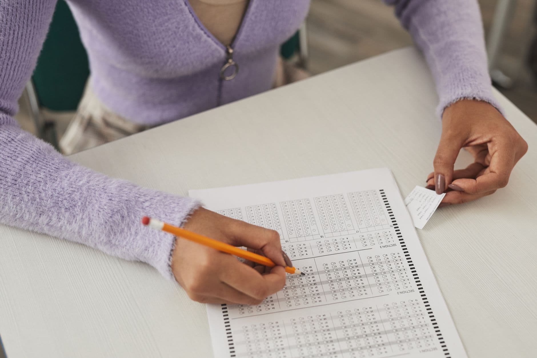 Le TOEIC mesure-t-il vraiment votre anglais professionnel, ou seulement votre aptitude à passer le TOEIC ?